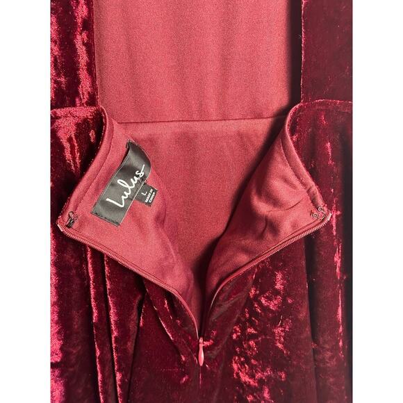 Lulus NWT Large Red Velvet‎ Mini Dress Open Back Lined Stretch Garnet WhimsyGoth - Picture 4 of 9